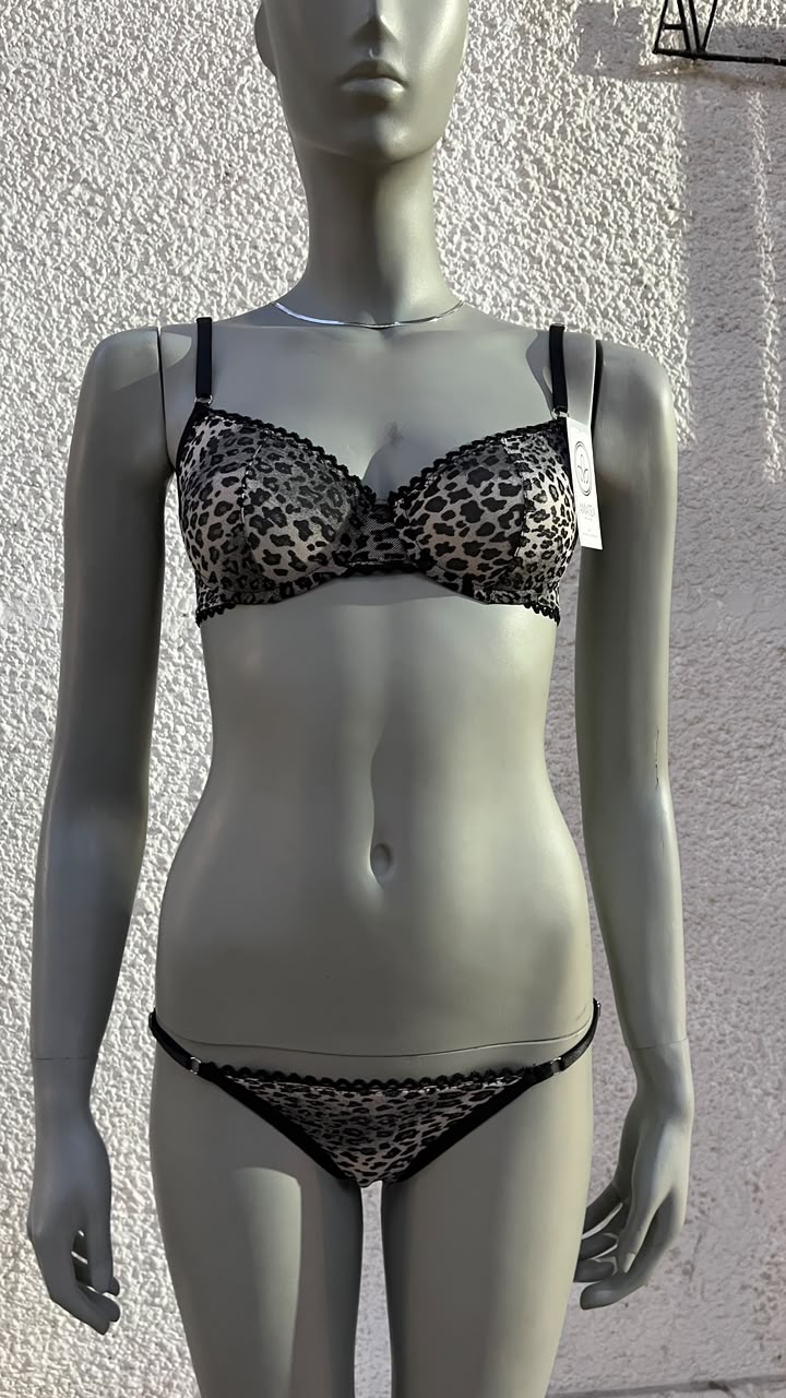 Conjunto Panther
